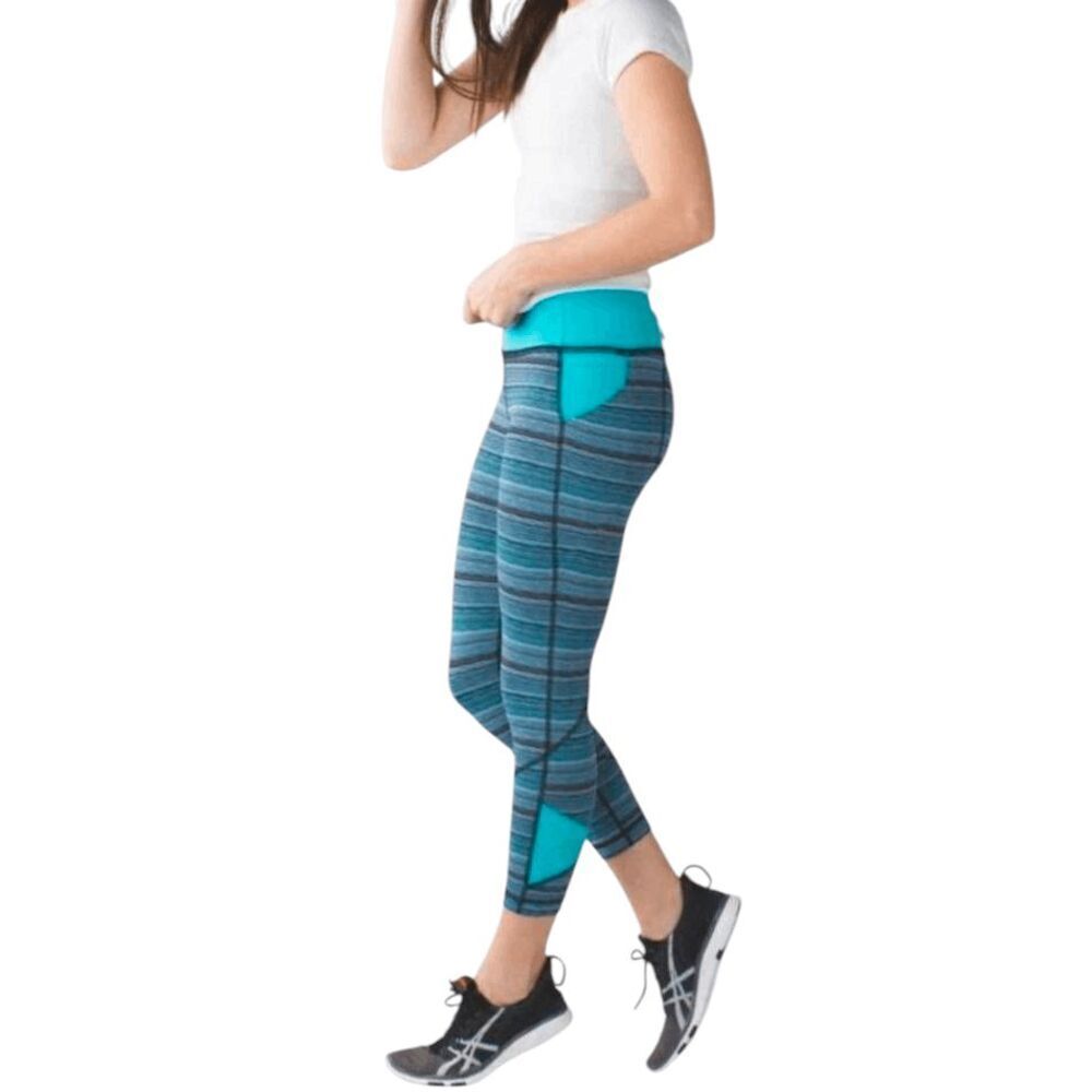 LULULEMON ATHLETICA Pace Rival Crop Size 4